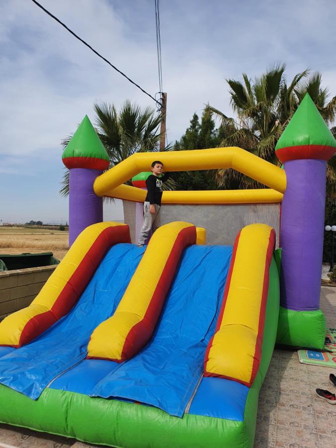 Larnaca Mansion Ideal For 3 Families Or More Lárnaca Exterior foto