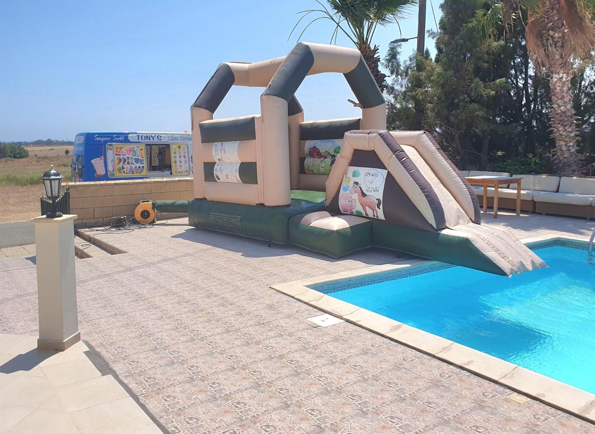 Larnaca Mansion Ideal For 3 Families Or More Lárnaca Quarto foto